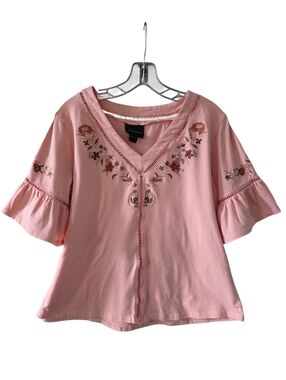 Liv Los Angeles Blush Pink Embroidered V-Neck With 3/4 Bell Sleeves Size Large